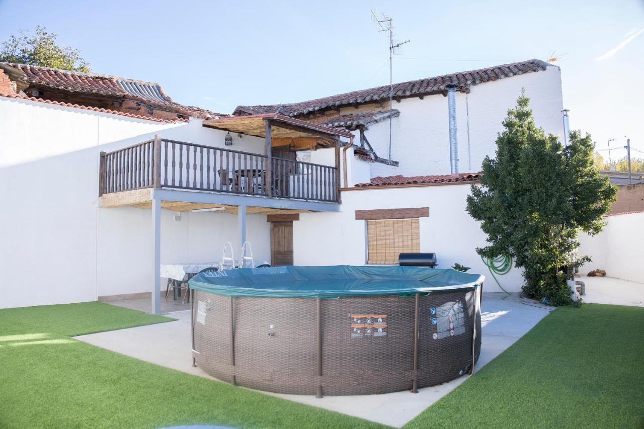 Casa Rural Vegasan Santa Colomba de la Vega エクステリア 写真
